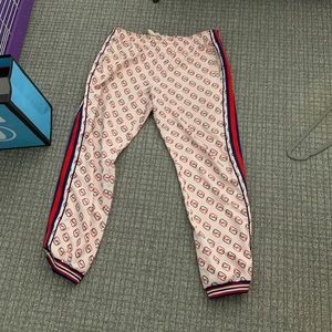 gucci pant 95% new cheapest price！！！